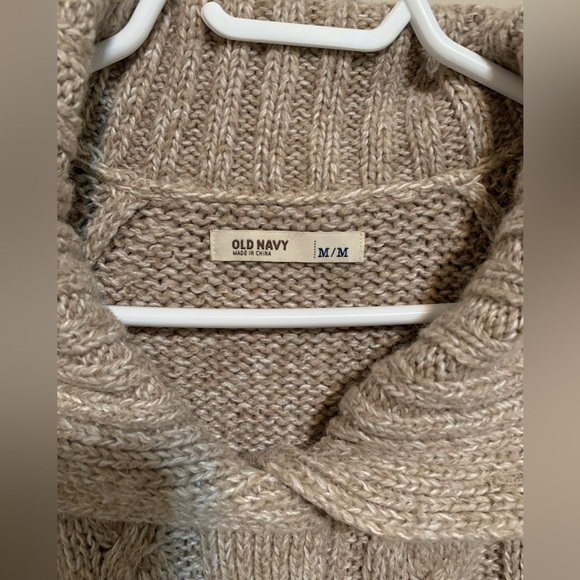 Old Navy Wool Poncho Sweater, size M - Picture 4 of 8